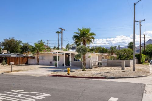 4303 Paseo Caroleta, Palm Springs, CA 92264-3411