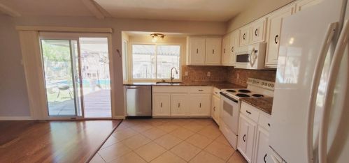 2003 Shenandoah Dr, Carrollton TX  75007-5434 exterior