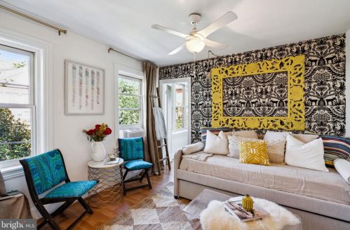 244 22nd St, Philadelphia, PA 19103-5533