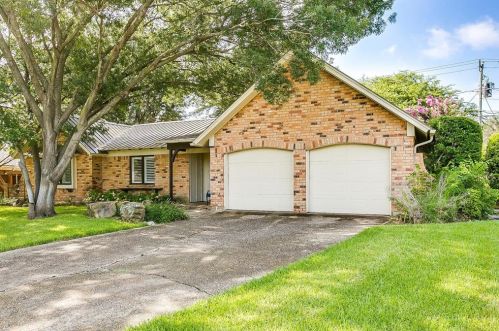 6104 Rayburn Ct, Fort Worth, TX 76133-4201