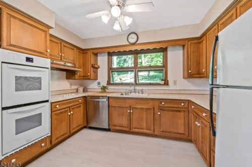 45 Gristmill Rd, Dover NJ  07869-2202 exterior