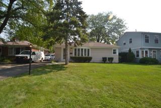 433 Washington St, Glenview, IL 60025-5054