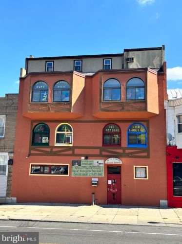 1993 63rd St, Philadelphia, PA 19151-2652