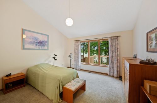 1875 County Rd F, Saint Paul MN  55110-3843 exterior