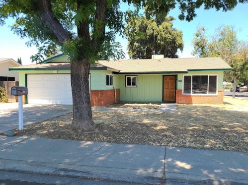 3353 Orangeburg Ave, Modesto, CA 95355-3548
