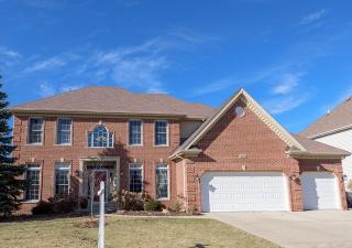 3423 Goldfinch Dr, Naperville, IL 60564-8317
