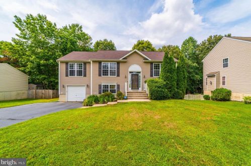 3219 Lancaster Ring Rd, Fredericksburg, VA 22408-7723