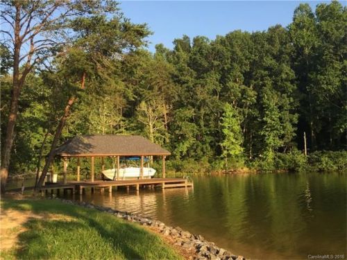 250 Thamon Rd, Shelby, NC 28150-9606