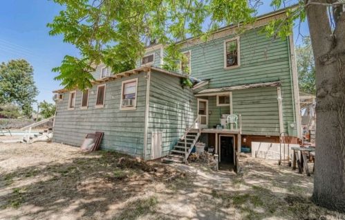 3121 Mulberry St, Riverside CA  92501-2939 exterior