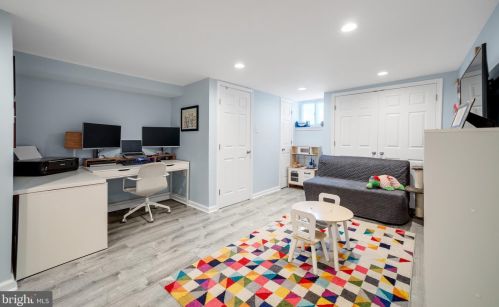 1917 12 St, Philadelphia PA 19148-2209 exterior