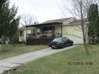 1003 Woodland Ave, Altoona, PA 16601-9516