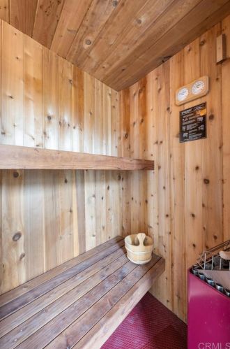 1570 Caudor St, Encinitas CA  92024-1216 exterior