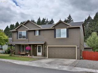 18253 Wewer Ave, Sandy, OR 97055-5324