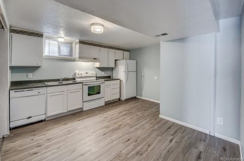9457 56th Pl, Arvada CO  80002-2108 exterior