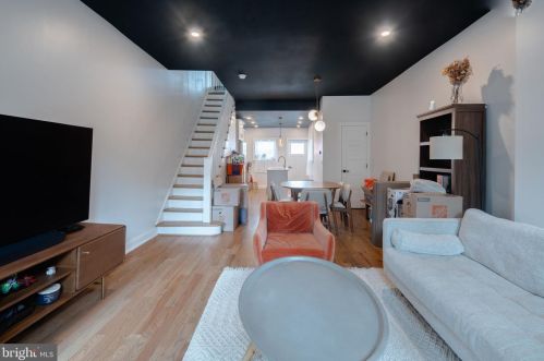 1614 Juniper St, Philadelphia PA  19148-1013 exterior