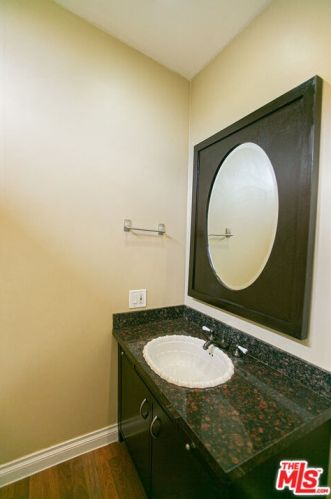 1463 Beaudry Blvd, Glendale CA  91208-1707 exterior