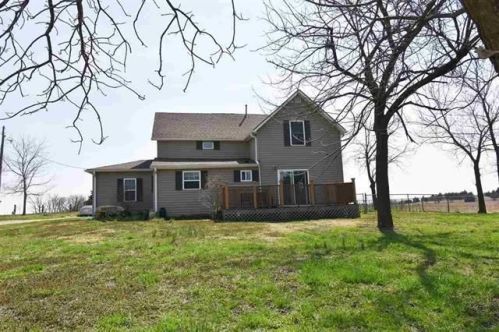 2352 Highway 4, Herington, KS 67449-8616
