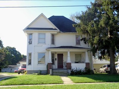 807 Rockwell St, Kewanee, IL 61443-2645