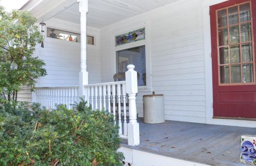 22 Fairview St, Keene, NH 03431-2321