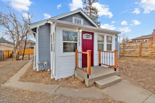 3125 Logan St, Englewood, CO 80113-2623
