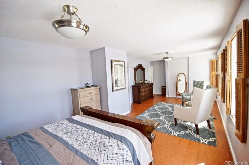 848 Naples Way, Aurora CO 80017-3170 exterior