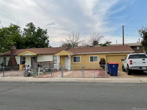 9005 Clay St, Denver, CO 80260-5141