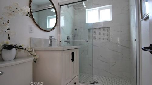 1020 Hickory St, Santa Ana CA  92701-6004 exterior