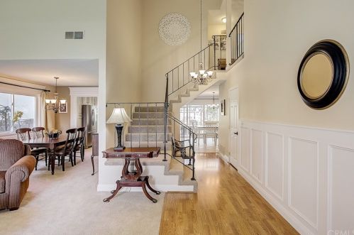 14912 Elm Ave, Irvine CA  92606-2611 exterior