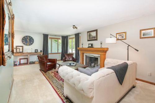 8731 Highwood Way, Saint Paul MN  55124-9455 exterior