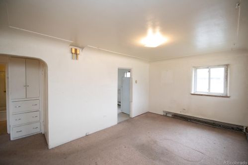 117 Eliot St, Denver, CO 80219-2120