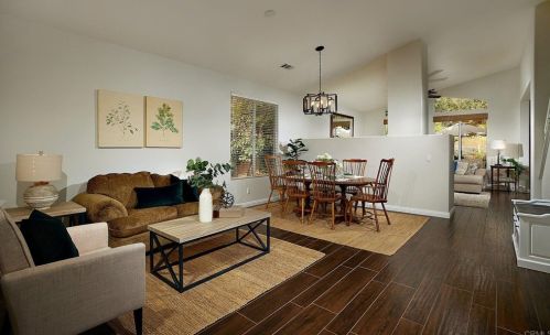 7821 Sitio Tejo, Carlsbad, CA 92009-8710