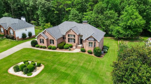 95 Masters Dr, Newnan, GA 30265-1695