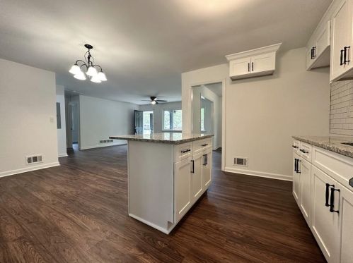 1379 Benteen Way, Atlanta GA  30315-3103 exterior