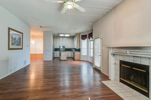 9025 Tyne Trl, Fort Worth TX  76118-7502 exterior