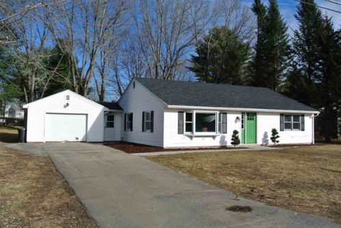 28 Elizabeth Ter, Laconia, NH 03246-2348