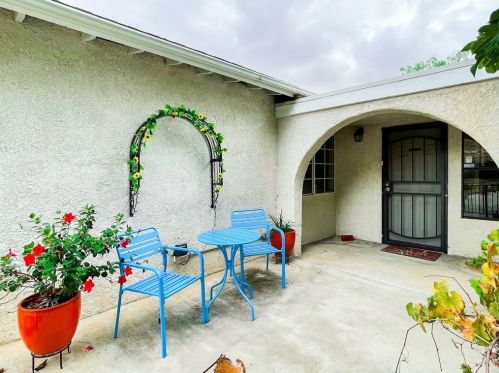 17921 Cole Ave, Riverside CA  92508-9728 exterior