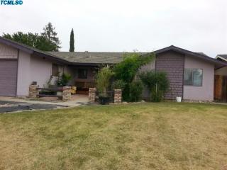 3800 Country Ave, Visalia, CA 93277-5812