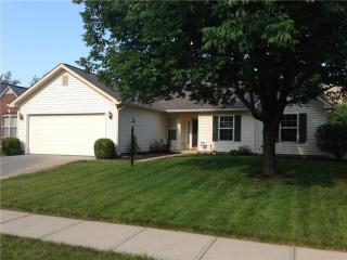 2337 Gradison Cir, Indianapolis IN  46214-2052 exterior