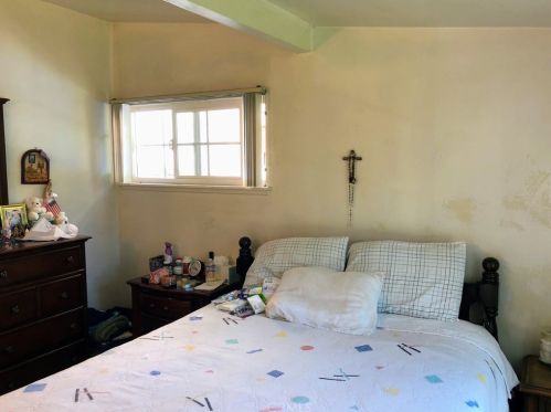 1602 Raymar St, Santa Ana CA 92703-4619 exterior