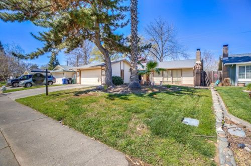 9167 Pershing Ave, Citrus Heights, CA 95662-4707