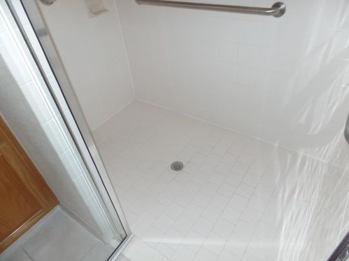 2008 Topaz Dr, Carrollton TX 75010-4511 exterior