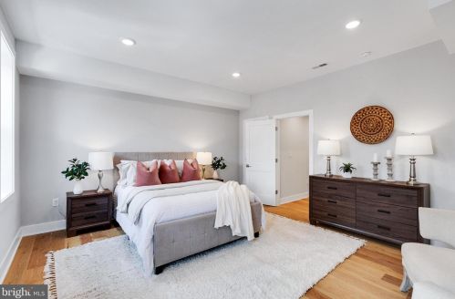 1604 10th St, Philadelphia PA  19148-1102 exterior