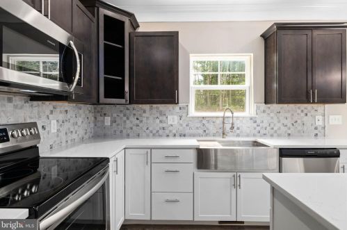 10906 Thiel Ct, Spotsylvania, VA 22551-8034