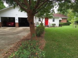 24 25th St, Cairo, GA 39828-8304