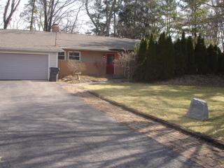 5310 Linworth Rd, Columbus OH  43235-3429 exterior