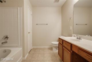 7949 Meadow View Trl, Fort Worth TX  76120-2627 exterior