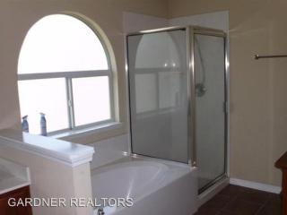 10256 English Manor Dr, Gulfport MS  39503-3684 exterior