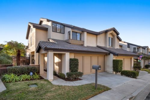 6351 Caminito Del Pastel, San Diego, CA 92111-6825