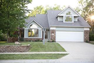 9009 Hickory Knoll Blvd, Fort Wayne IN  46825-2279 exterior