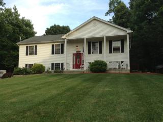 105 Autumn Dr, Sandyston, NJ 07827-3108